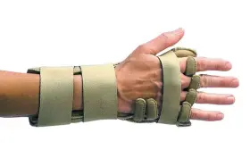 3-point Products 51386/na/lm Comforter Splint Left Medium 4.4 Ounce