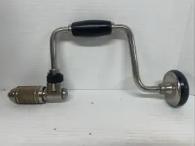 Stanley A02-923 Vintage Hand Ratcheting Reversible Brace Drill 10 Inch In Great Cond